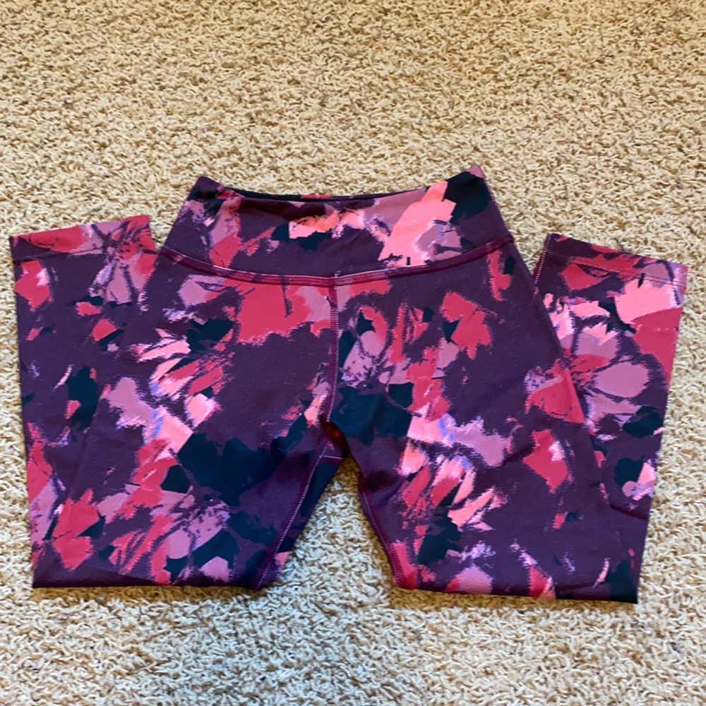 XS Beyond yoga leggings